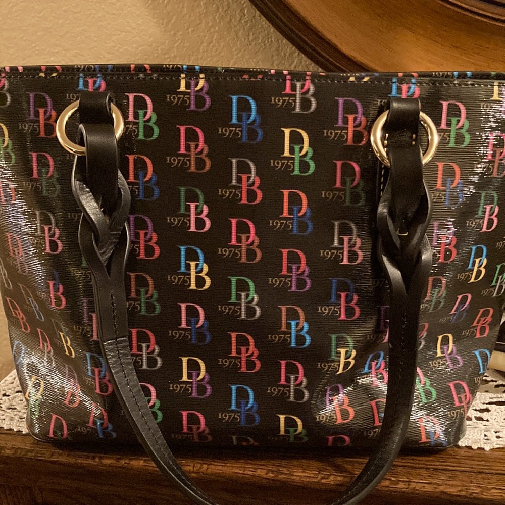 Dooney and Bourke Handbag